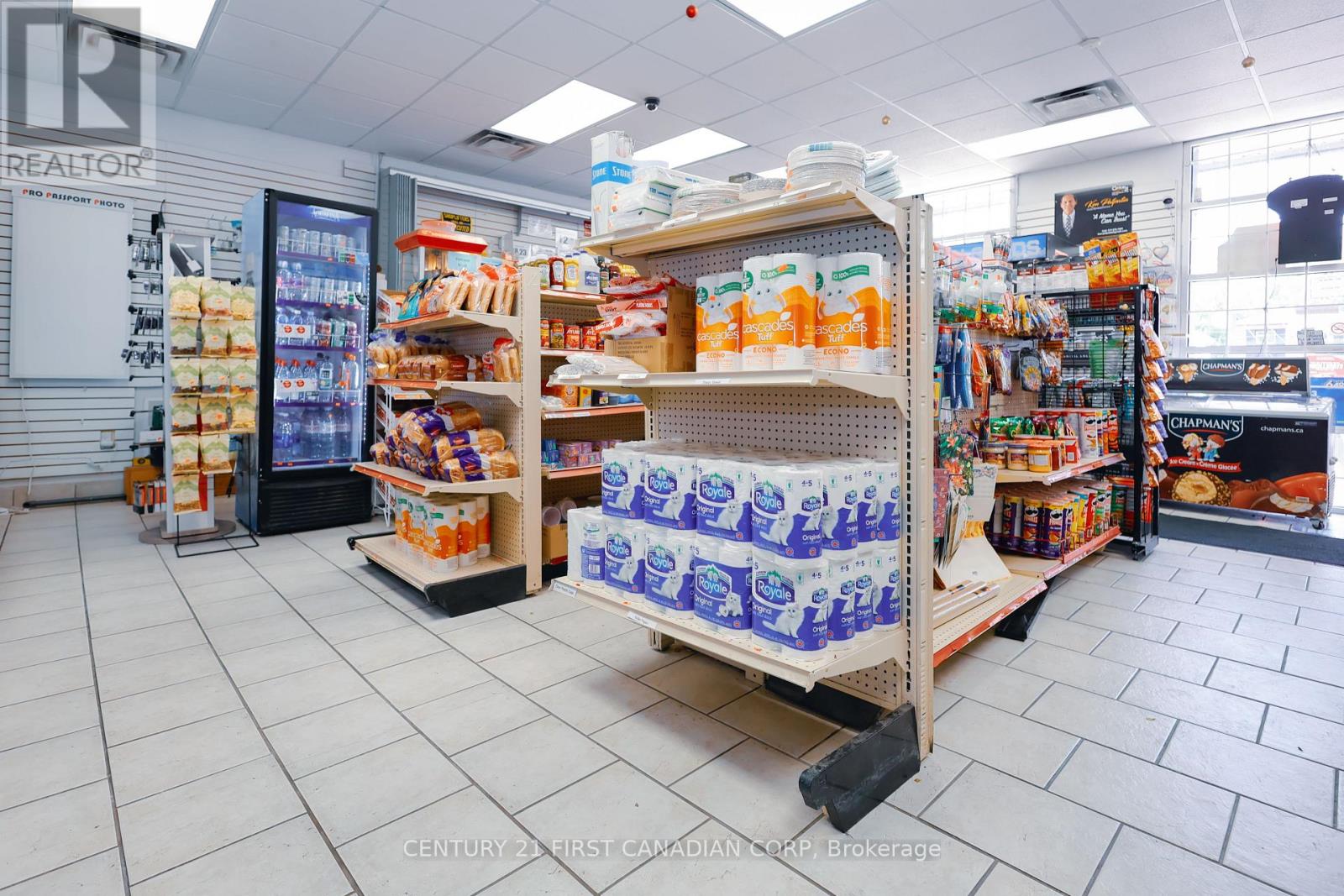 19 Adelaide Street S, London South, Ontario  N5Z 3J9 - Photo 7 - X12865098