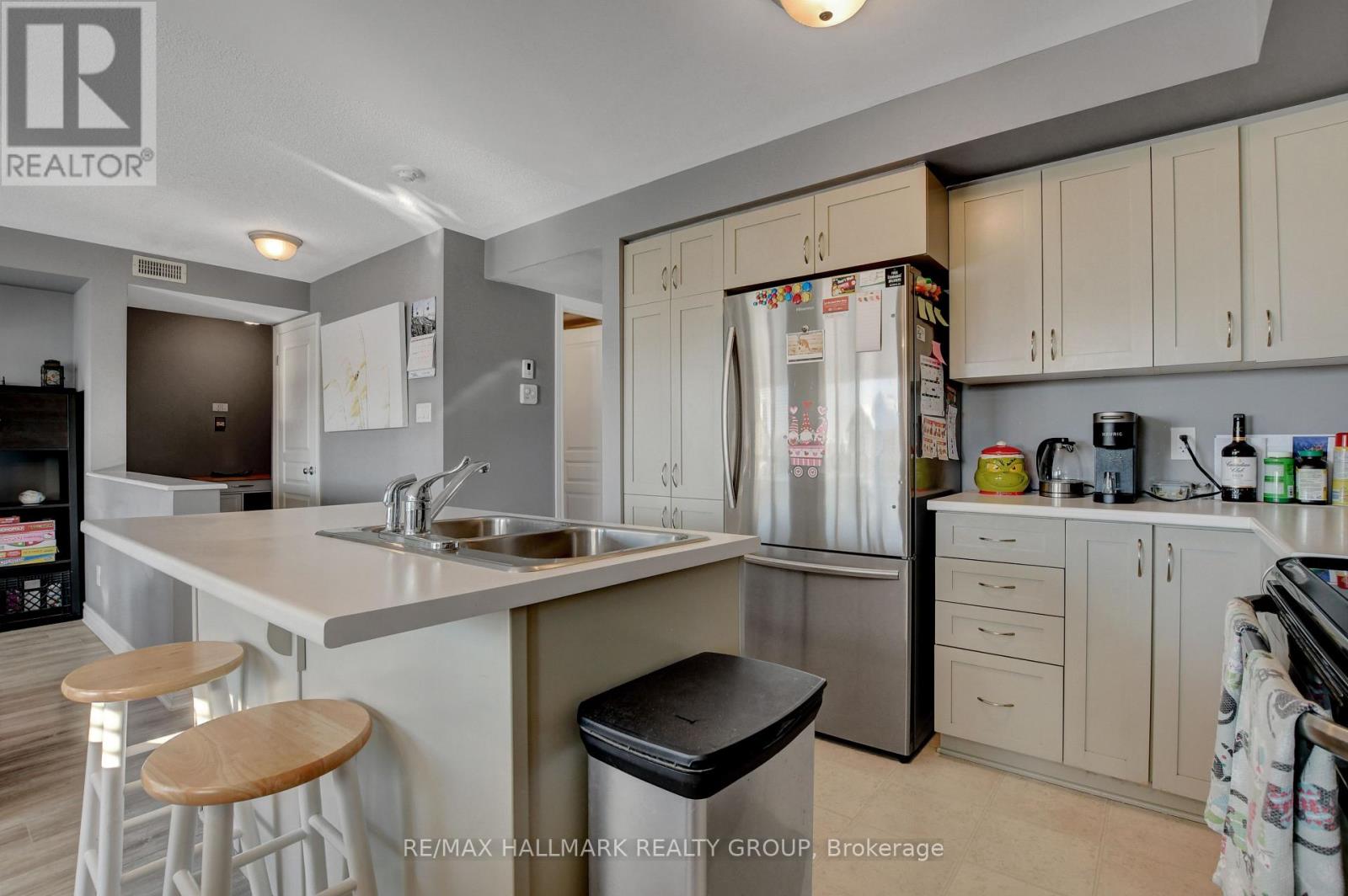 8 - 2210 Tenth Line Road, Ottawa, Ontario  K4A 0X7 - Photo 6 - X12865140