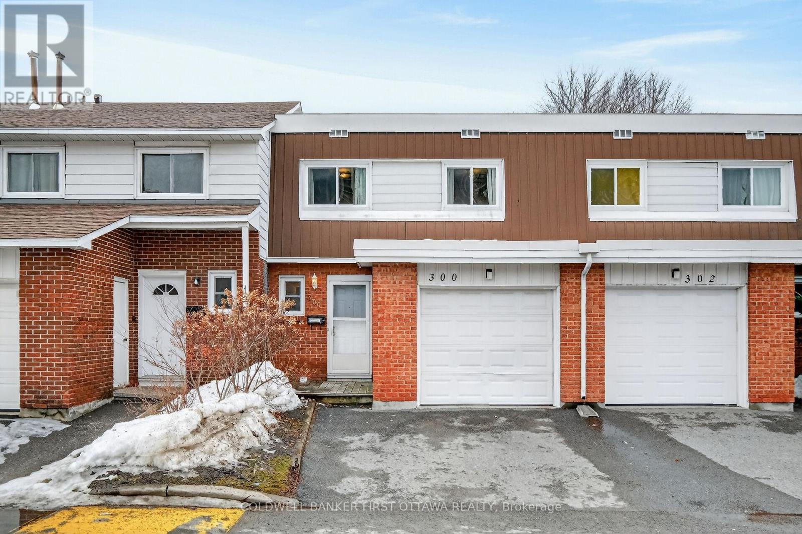 17 - 300 STONE QUARRY PRIVATE S, ottawa, Ontario