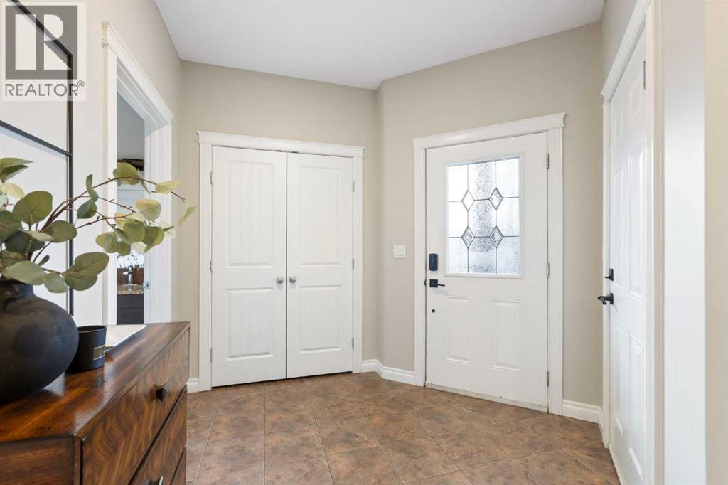 100 Lakeside View, Strathmore, Alberta  T1P 1Z7 - Photo 3 - A2281415