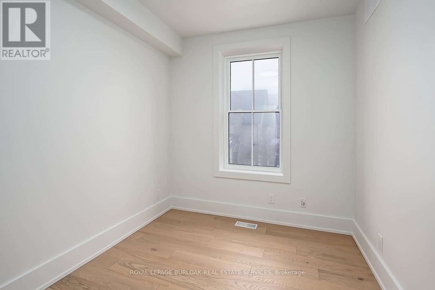 201 - 284 Wilson Street E, Hamilton, Ontario  L9G 2B9 - Photo 16 - X12748776