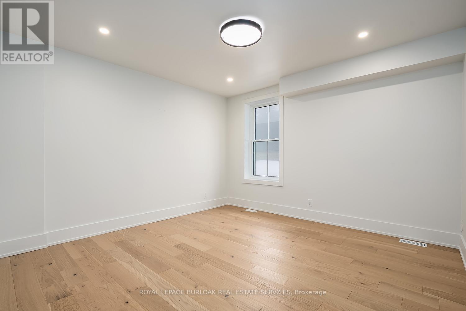 201 - 284 Wilson Street E, Hamilton, Ontario  L9G 2B9 - Photo 13 - X12748776