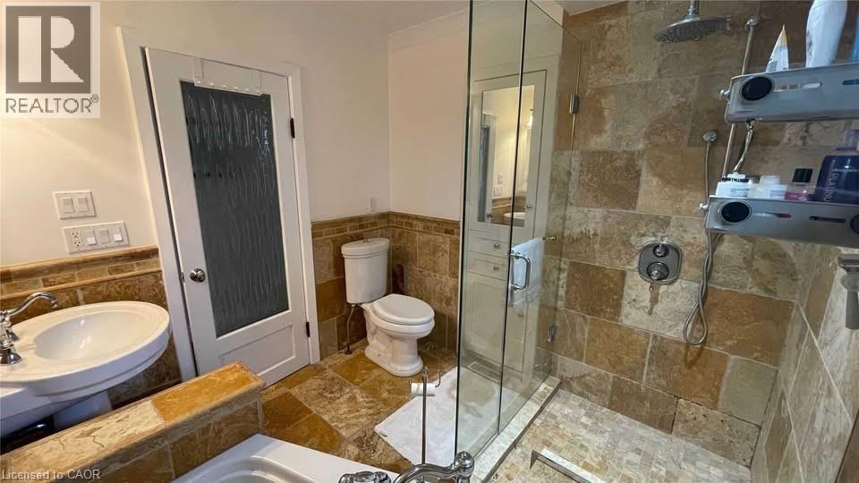 39 Oakwood Avenue Unit# Upper, Kitchener, Ontario  N2H 6G8 - Photo 11 - 40810989