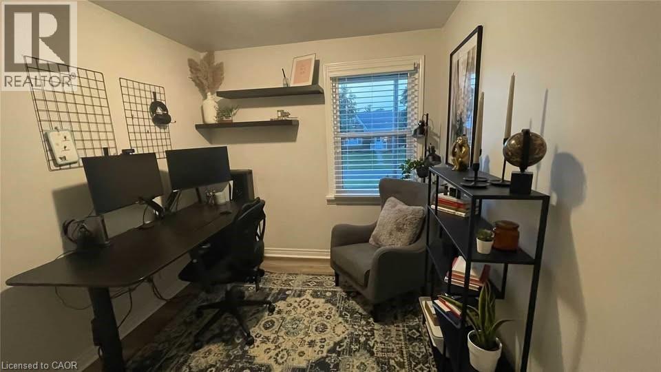 39 Oakwood Avenue Unit# Upper, Kitchener, Ontario  N2H 6G8 - Photo 14 - 40810989