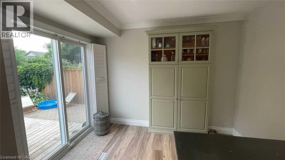 39 Oakwood Avenue Unit# Upper, Kitchener, Ontario  N2H 6G8 - Photo 8 - 40810989