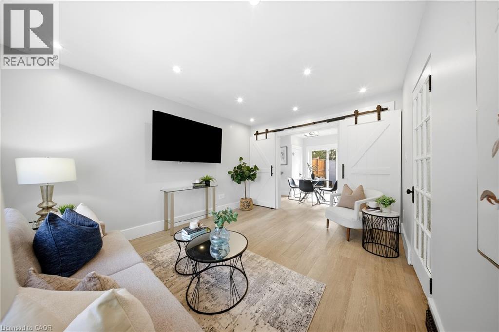 35 Stirling Avenue N, Kitchener, Ontario  N2H 3G4 - Photo 14 - 40810783