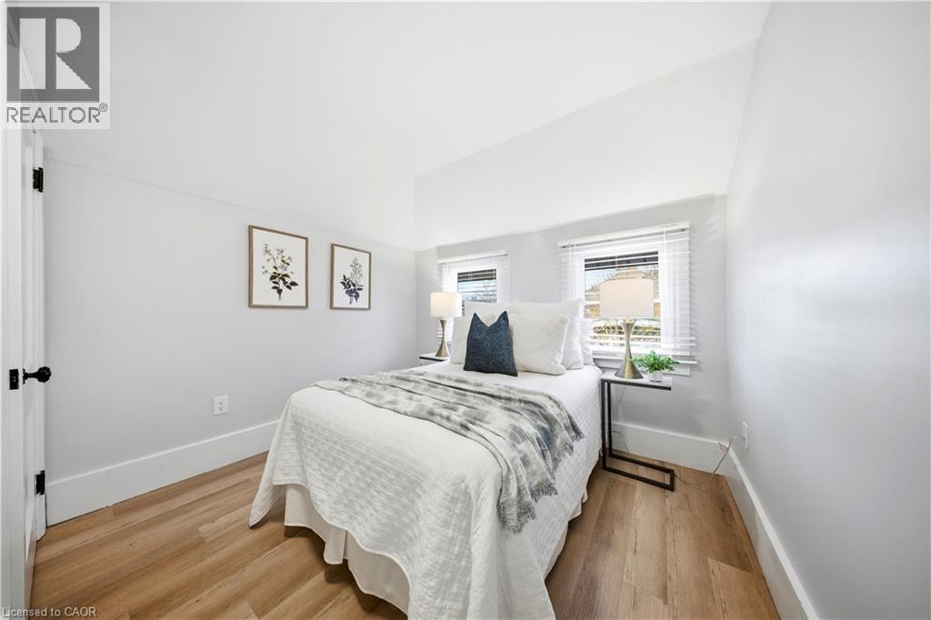 35 Stirling Avenue N, Kitchener, Ontario  N2H 3G4 - Photo 25 - 40810783