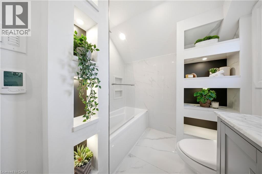 35 Stirling Avenue N, Kitchener, Ontario  N2H 3G4 - Photo 30 - 40810783