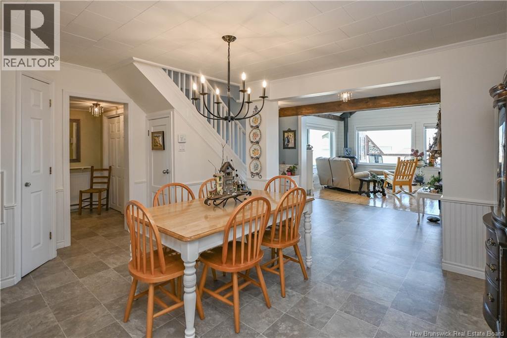 245 Saint-Pierre E Boulevard, Caraquet, New Brunswick  E1W 1B1 - Photo 17 - NB131309