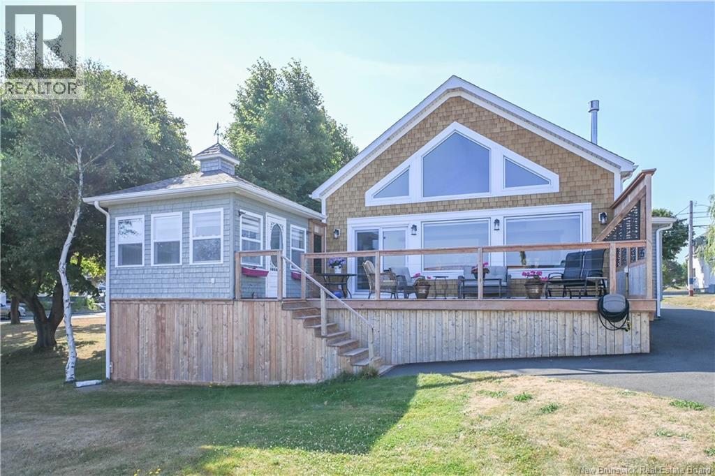 245 Saint-Pierre E Boulevard, Caraquet, New Brunswick  E1W 1B1 - Photo 4 - NB131309