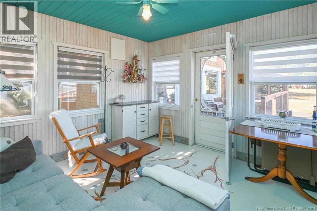 245 Saint-Pierre E Boulevard, Caraquet, New Brunswick  E1W 1B1 - Photo 10 - NB131309