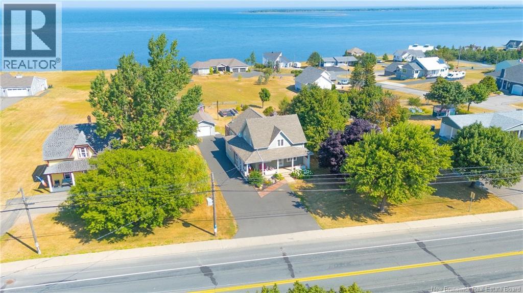 245 Saint-Pierre E Boulevard, Caraquet, New Brunswick  E1W 1B1 - Photo 41 - NB131309