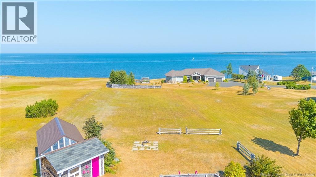 245 Saint-Pierre E Boulevard, Caraquet, New Brunswick  E1W 1B1 - Photo 49 - NB131309