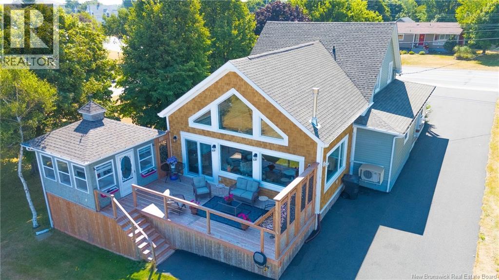 245 Saint-Pierre E Boulevard, Caraquet, New Brunswick  E1W 1B1 - Photo 48 - NB131309