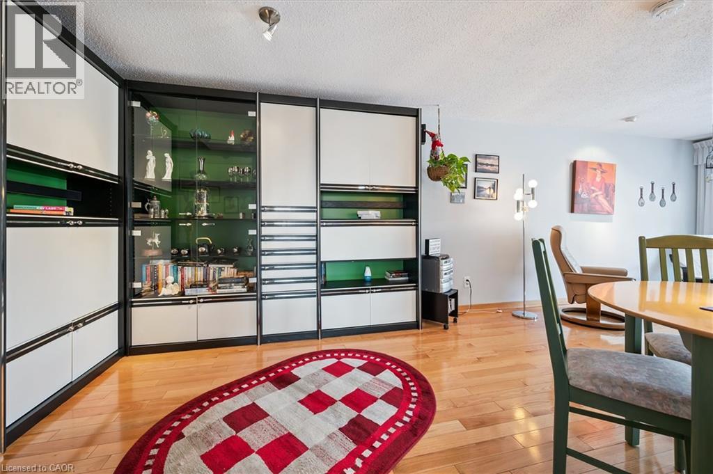 303 Mayview Crescent Unit# A, Waterloo, Ontario  N2V 1P5 - Photo 11 - 40809604