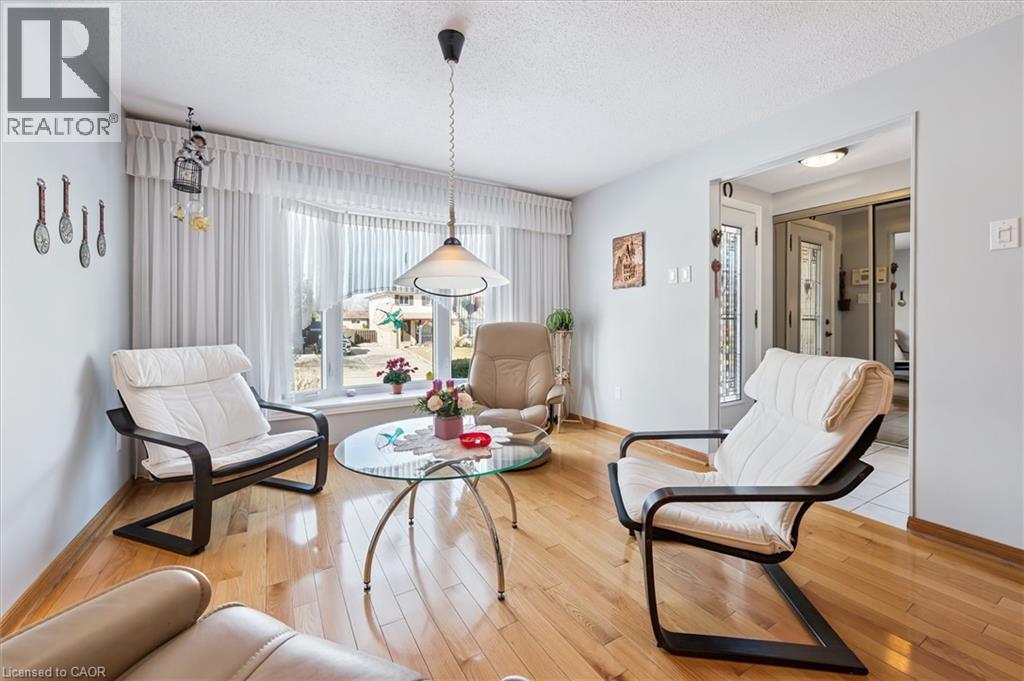 303 Mayview Crescent Unit# A, Waterloo, Ontario  N2V 1P5 - Photo 7 - 40809604