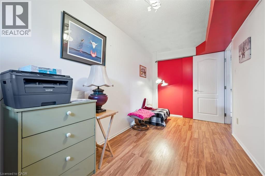 303 Mayview Crescent Unit# A, Waterloo, Ontario  N2V 1P5 - Photo 29 - 40809604