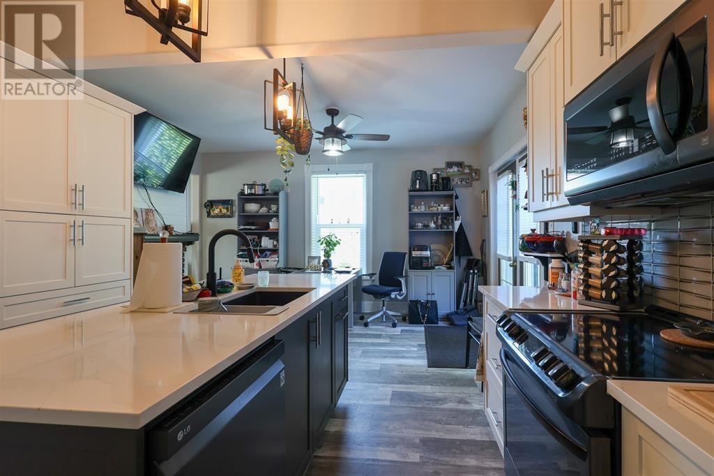 250-252 Central Street, Summerside, Prince Edward Island  C1N 3M4 - Photo 14 - 202604225