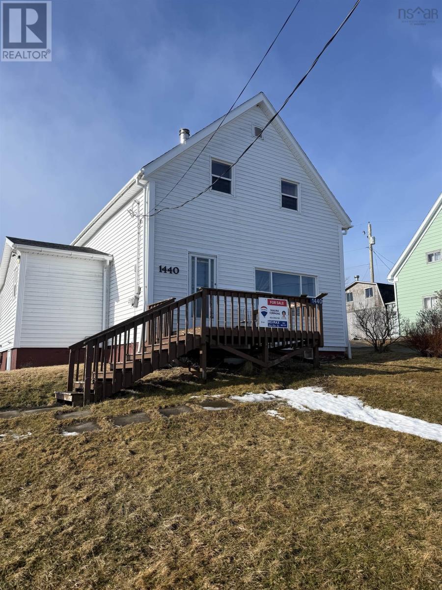 1440 Union Street, Canso, Nova Scotia  B0H 1H0 - Photo 2 - 202604214