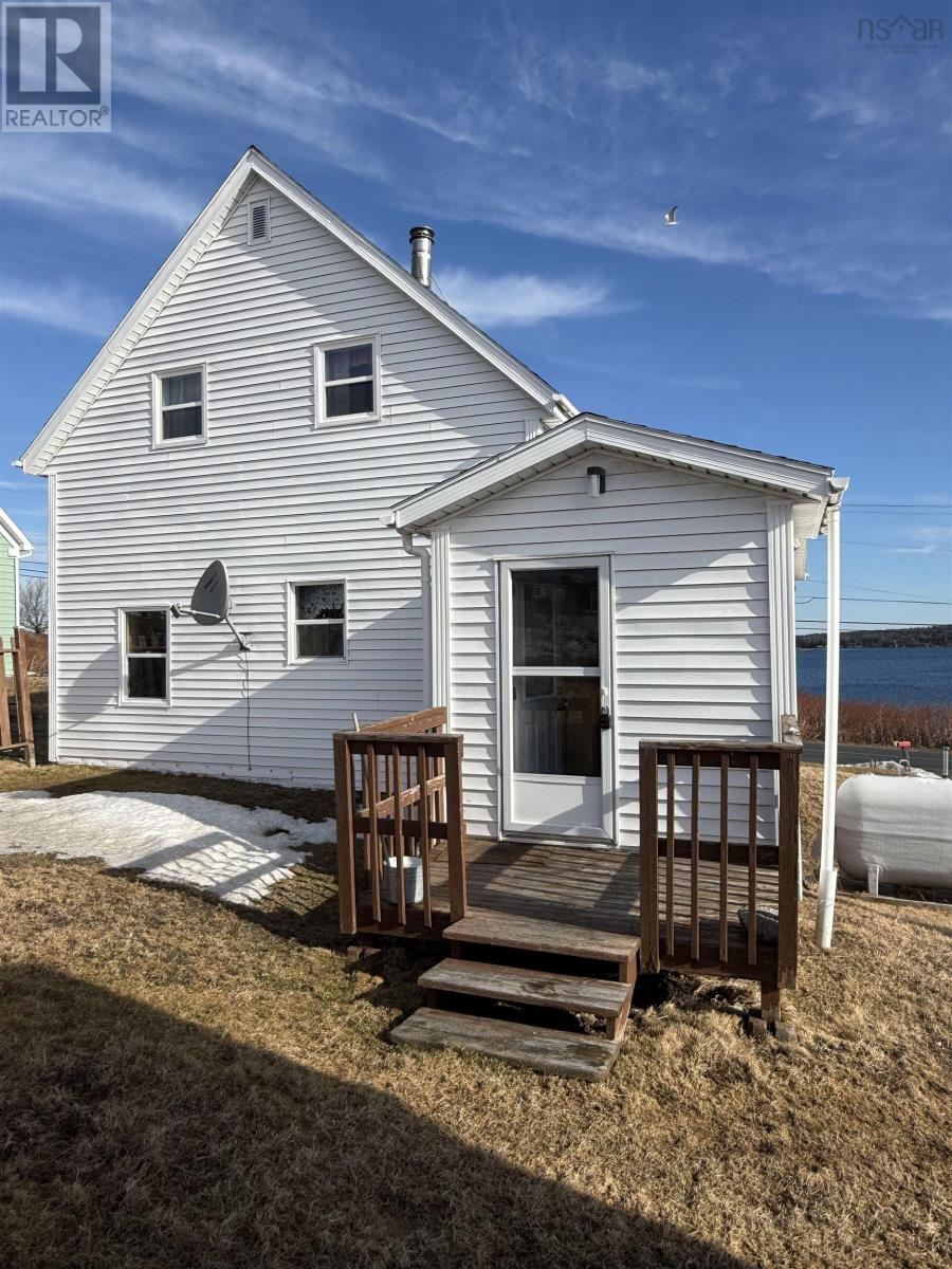 1440 Union Street, Canso, Nova Scotia  B0H 1H0 - Photo 1 - 202604214