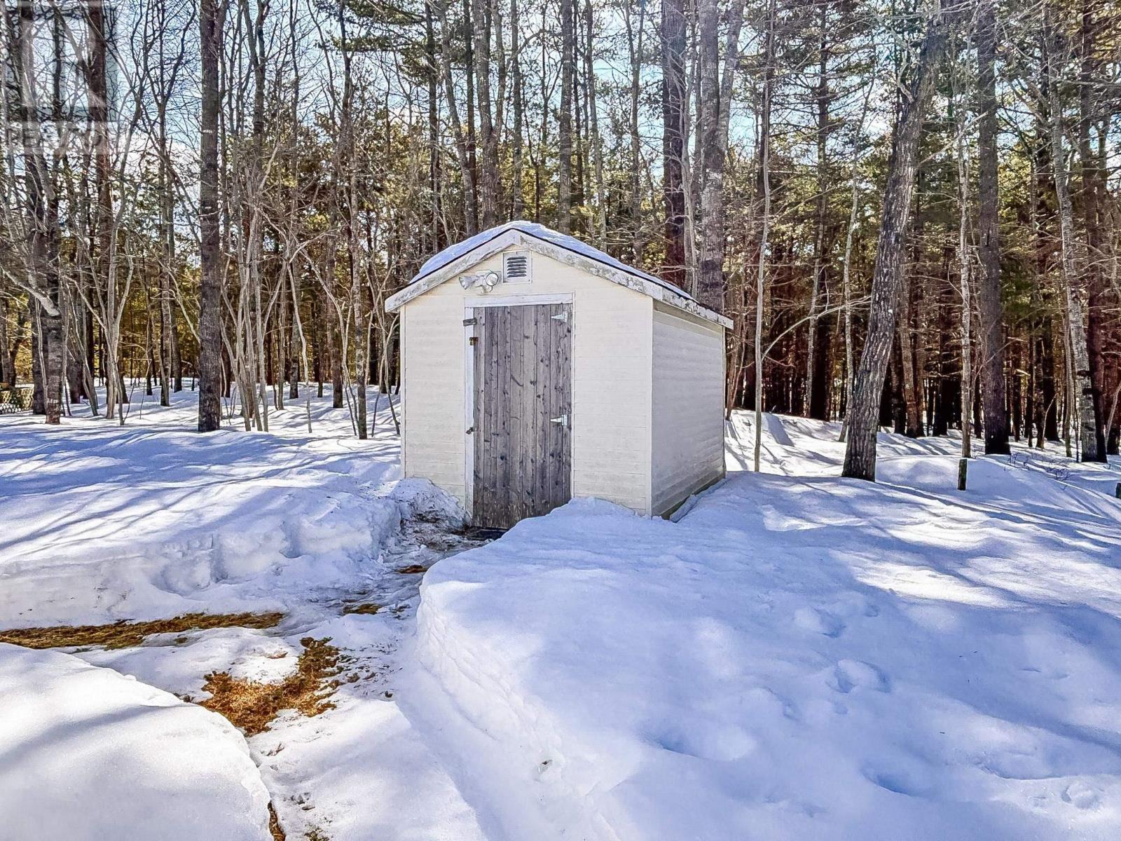 17 Summer Crescent, Bridgewater, Nova Scotia  B4V 3G3 - Photo 10 - 202604216