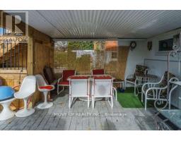 W/O - 34 HAMILTON DRIVE, Newmarket, Ontario