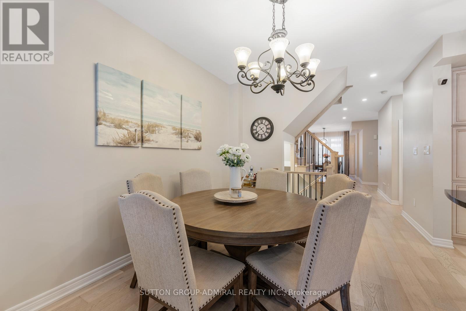 5 Millhouse Court, Vaughan (Patterson), Ontario  L6A 4J4 - Photo 12 - N12865194