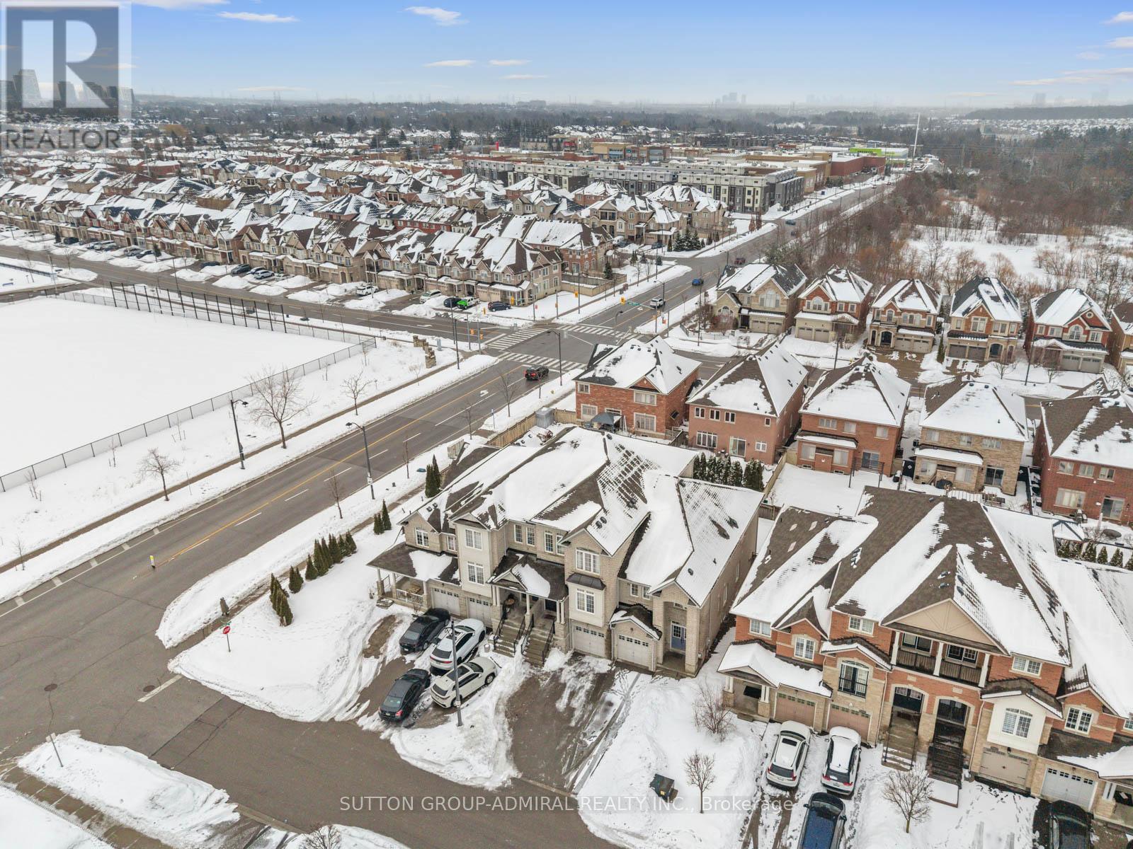 5 Millhouse Court, Vaughan (Patterson), Ontario  L6A 4J4 - Photo 44 - N12865194