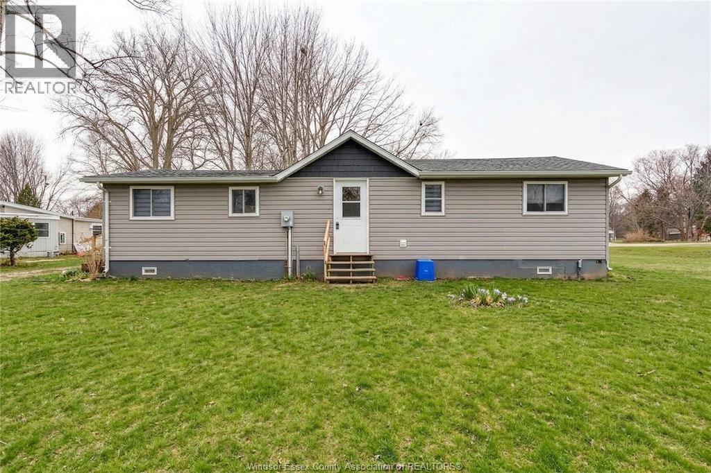 MLS# 26004963: 51 KLIES BEACH ROAD, Harrow, Canada