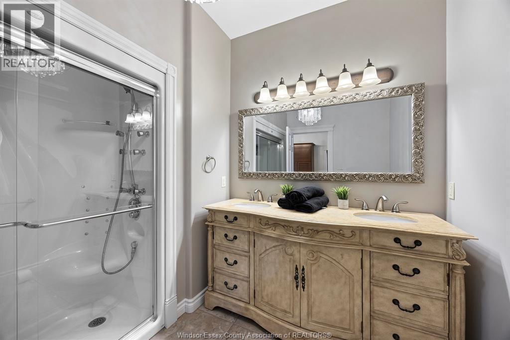 499 Old Tecumseh, Lakeshore, Ontario  N8N 3T3 - Photo 10 - 26004953