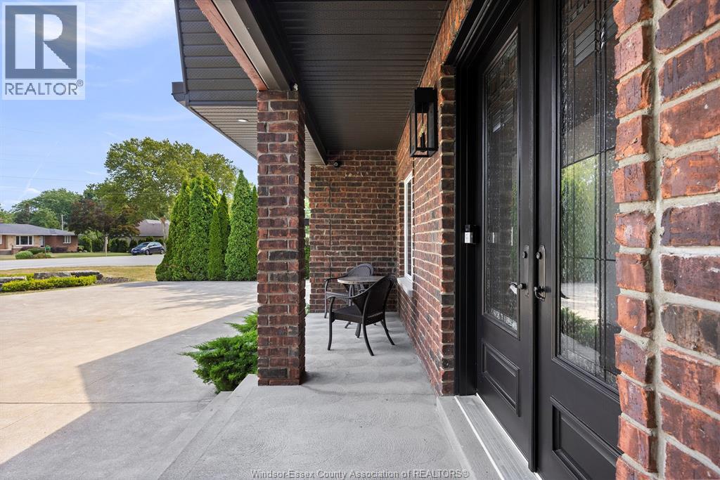 499 Old Tecumseh, Lakeshore, Ontario  N8N 3T3 - Photo 39 - 26004953