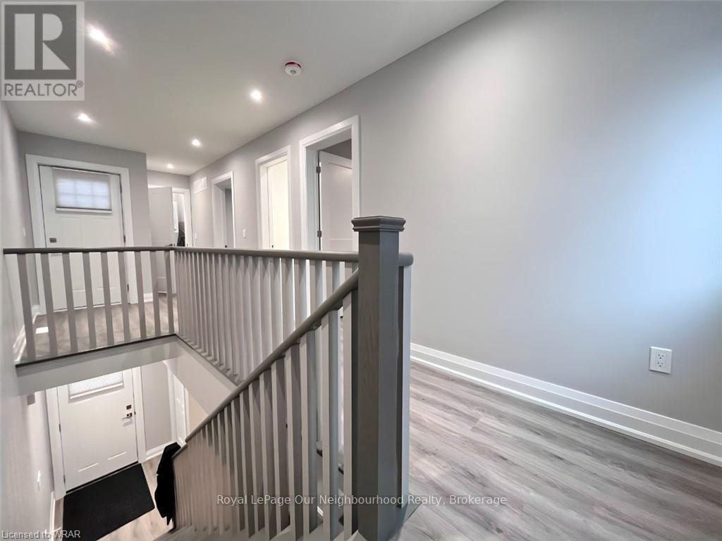 146 Bartlett Avenue, Toronto, Ontario  M6H 3G1 - Photo 12 - W12865348