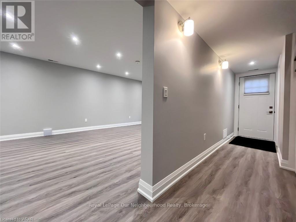 146 Bartlett Avenue, Toronto, Ontario  M6H 3G1 - Photo 23 - W12865348