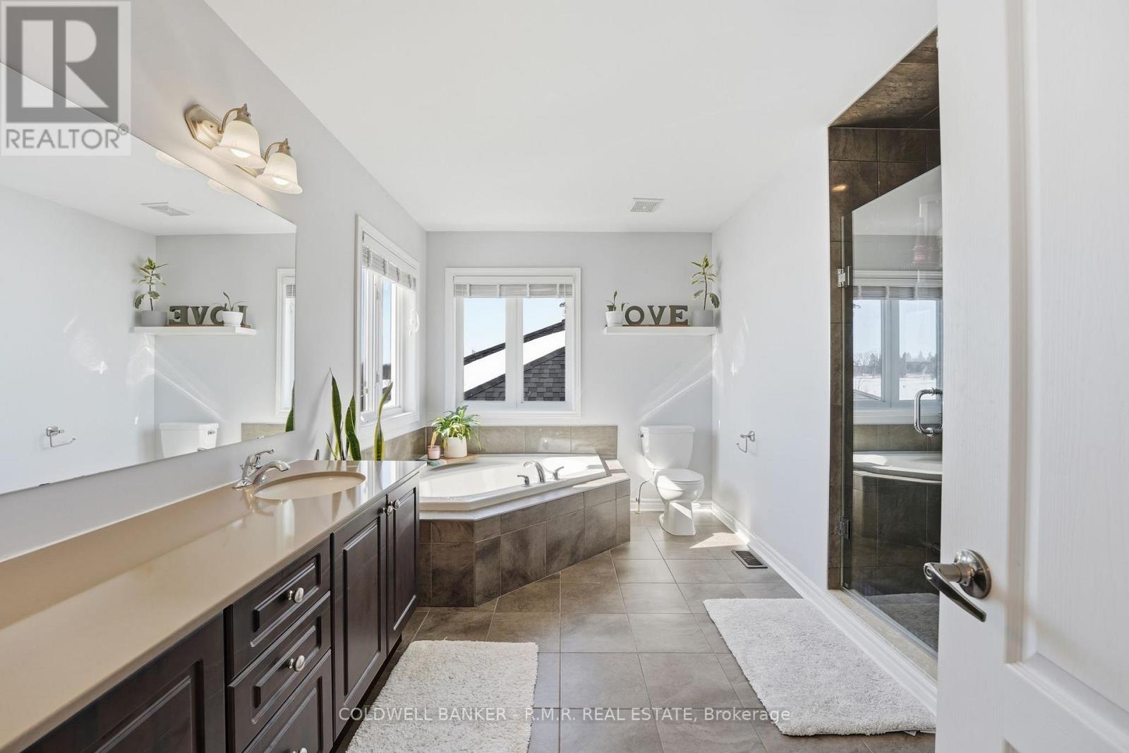 29 Logan Lane, Kawartha Lakes, Ontario  K9V 0L3 - Photo 25 - X12865340