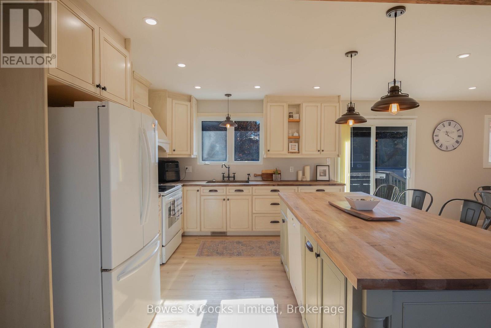 159 South Baptiste Lake Road, Hastings Highlands, Ontario  K0L 1C0 - Photo 18 - X12865402