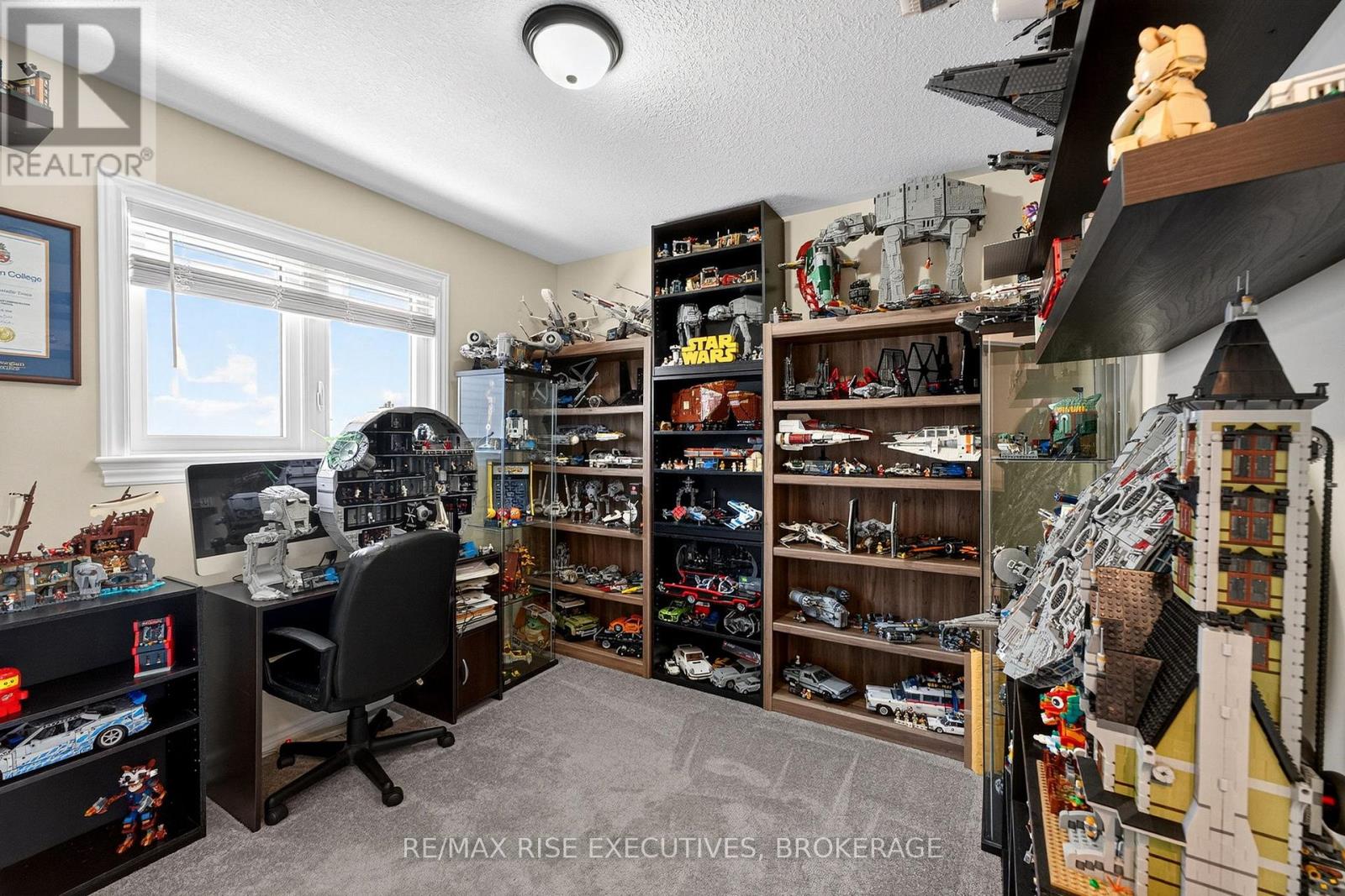 130 Brennan Crescent, Loyalist, Ontario  K0K 2H0 - Photo 20 - X12865256