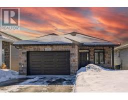 130 BRENNAN CRESCENT, Loyalist, Ontario