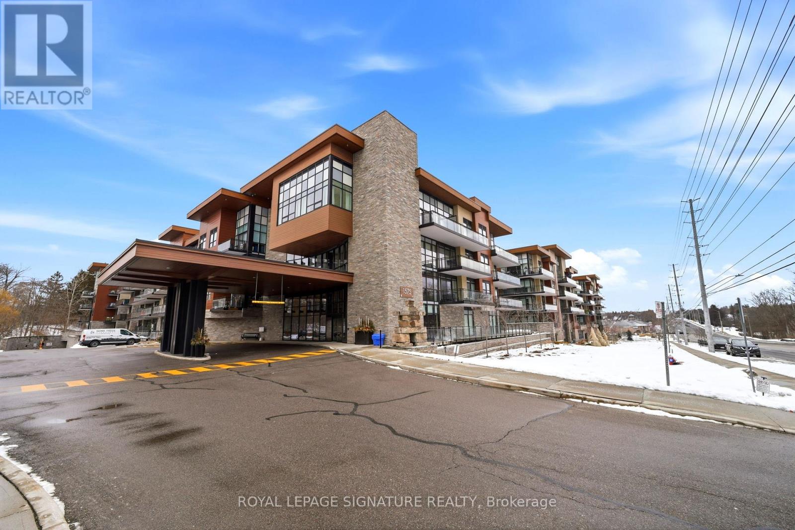 472 - 1575 LAKESHORE ROAD W, Mississauga, Ontario