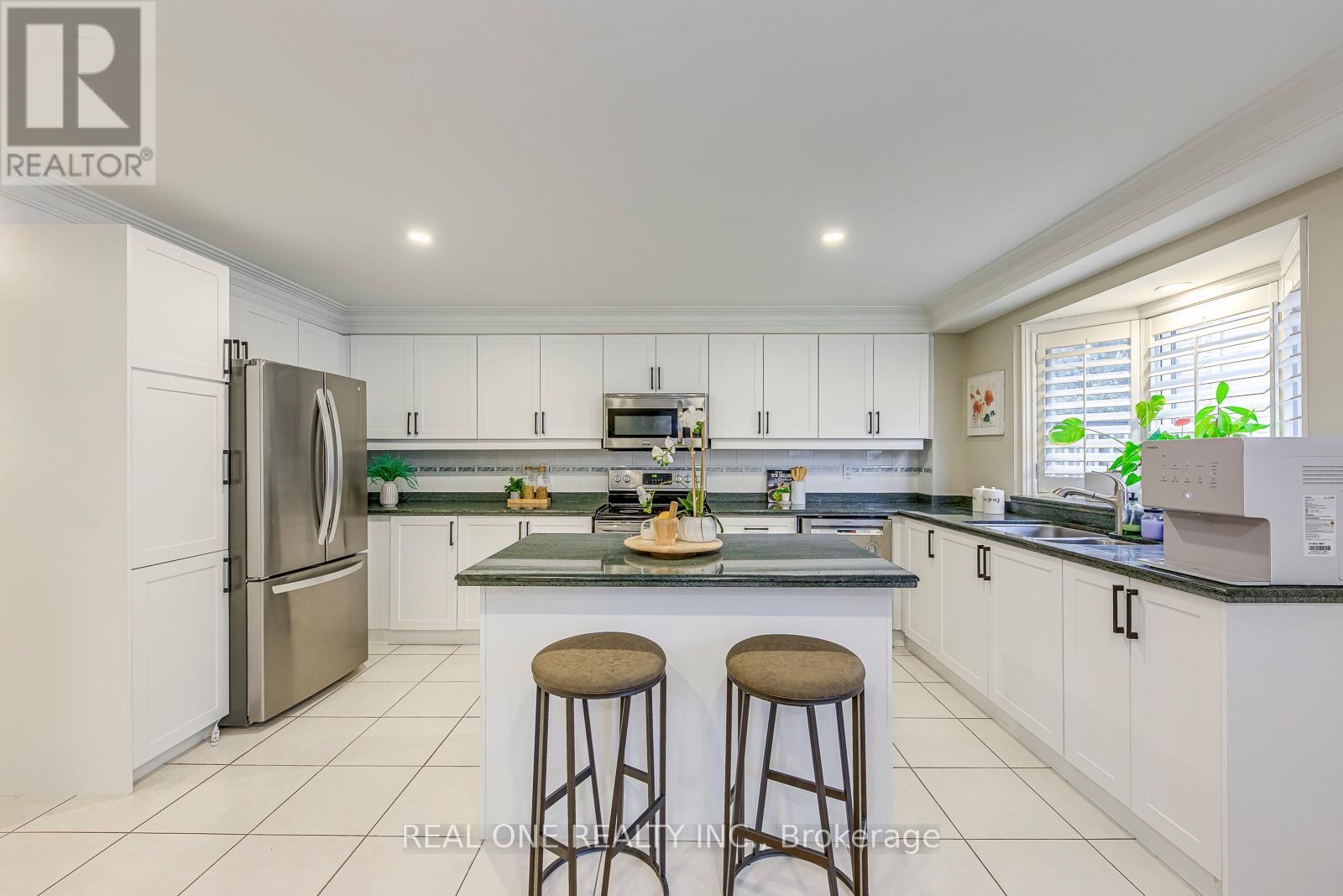 6 - 2250 Rockingham Drive, Oakville, Ontario  L6H 6J3 - Photo 14 - W12865154