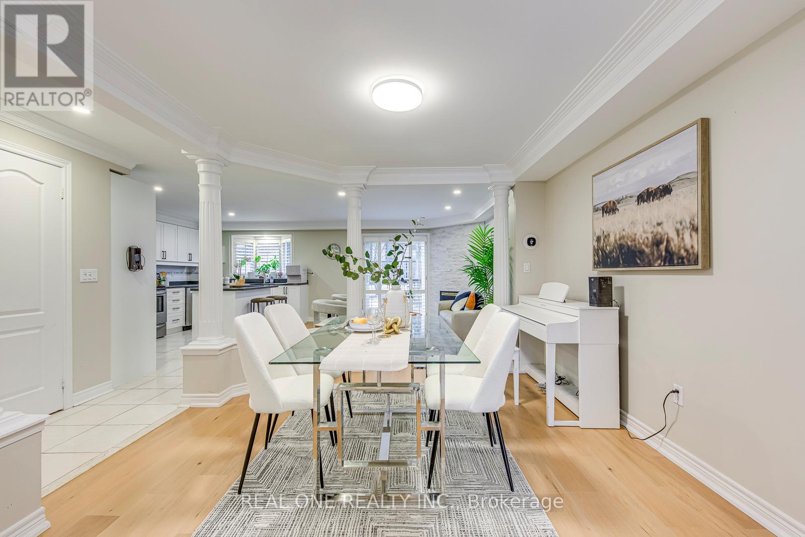 6 - 2250 Rockingham Drive, Oakville, Ontario  L6H 6J3 - Photo 6 - W12865154