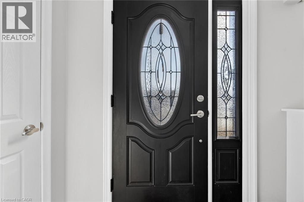 124 West 24th Street, Hamilton, Ontario  L9C 4W4 - Photo 3 - 40809452