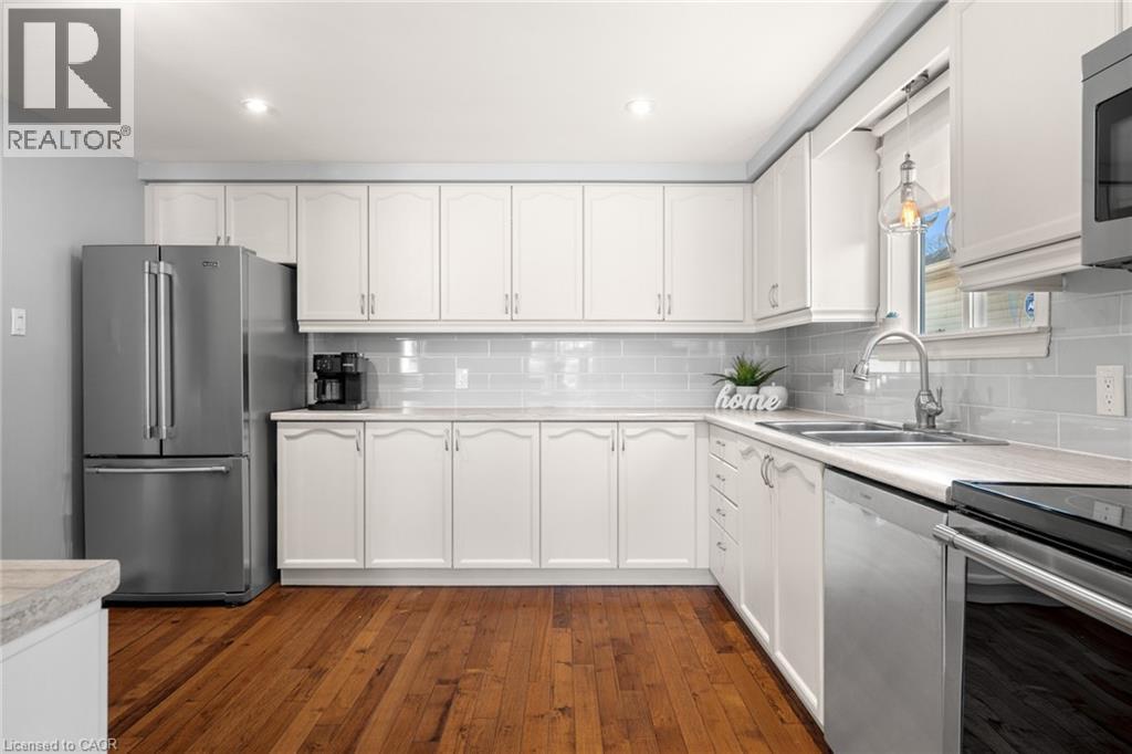 397 Misty Crescent, Kitchener, Ontario  N2B 3V7 - Photo 13 - 40809510