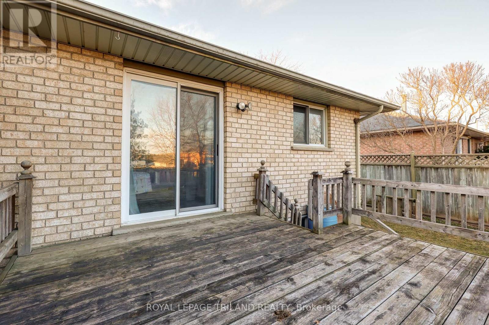 378 Highview Drive, St. Thomas, Ontario  N5R 5Z5 - Photo 27 - X12865210