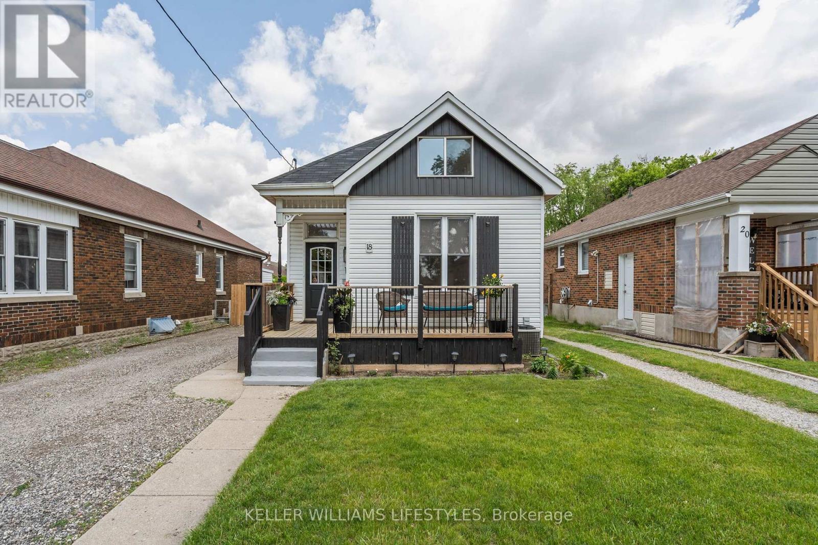 18 Sycamore Street, London East, Ontario  N5Z 1K7 - Photo 2 - X12865252