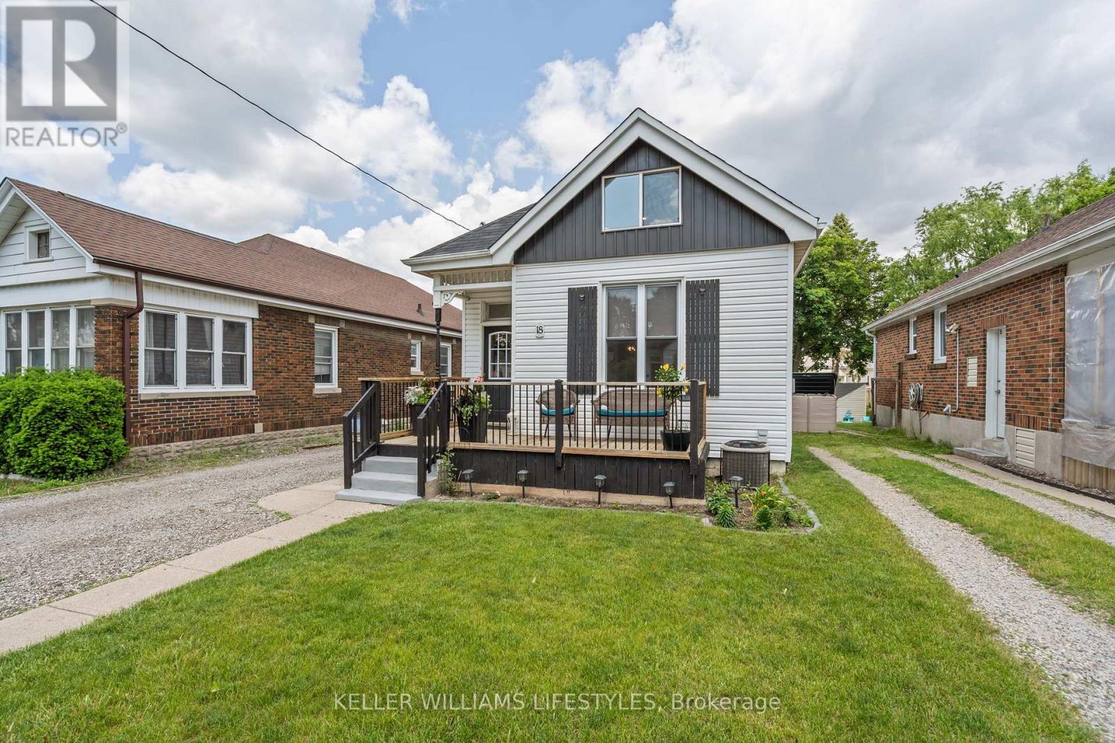 18 Sycamore Street, London East, Ontario  N5Z 1K7 - Photo 3 - X12865252