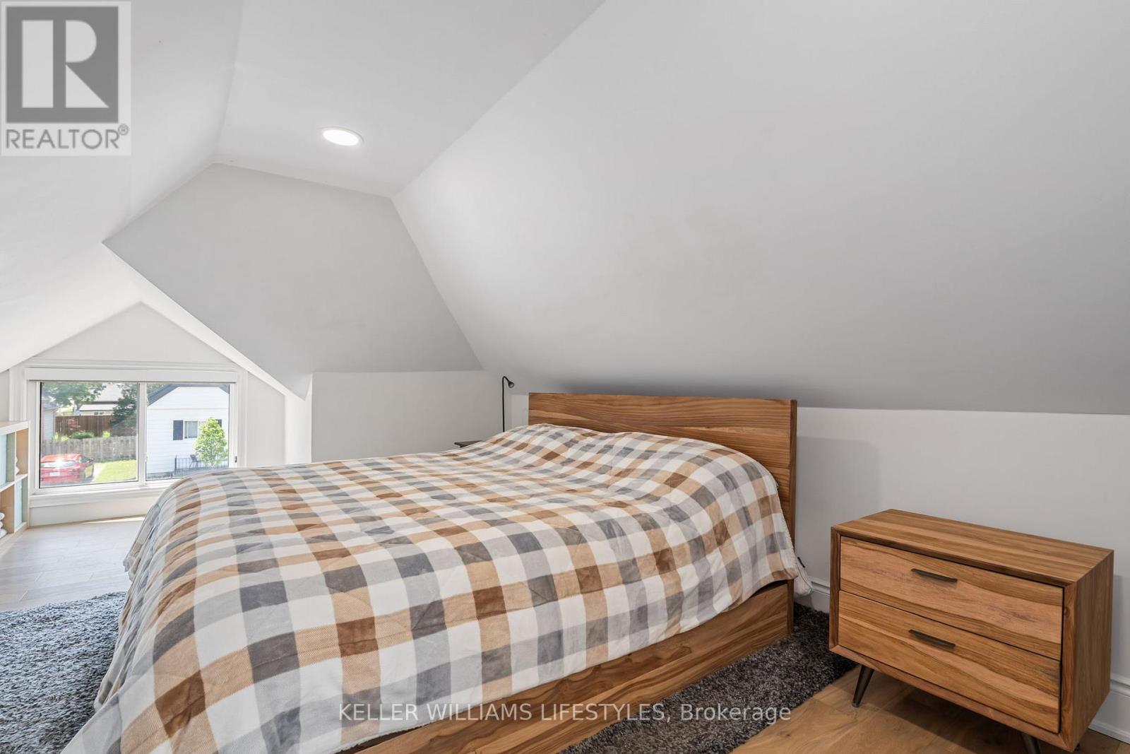 18 Sycamore Street, London East, Ontario  N5Z 1K7 - Photo 37 - X12865252