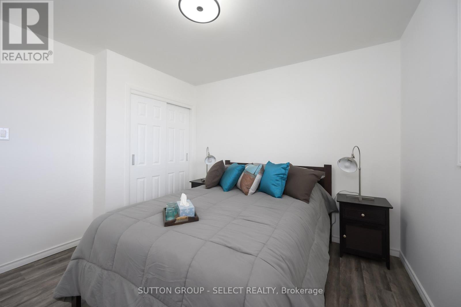 47 Aponi Crescent, London East, Ontario  N5V 2V3 - Photo 10 - X12865330