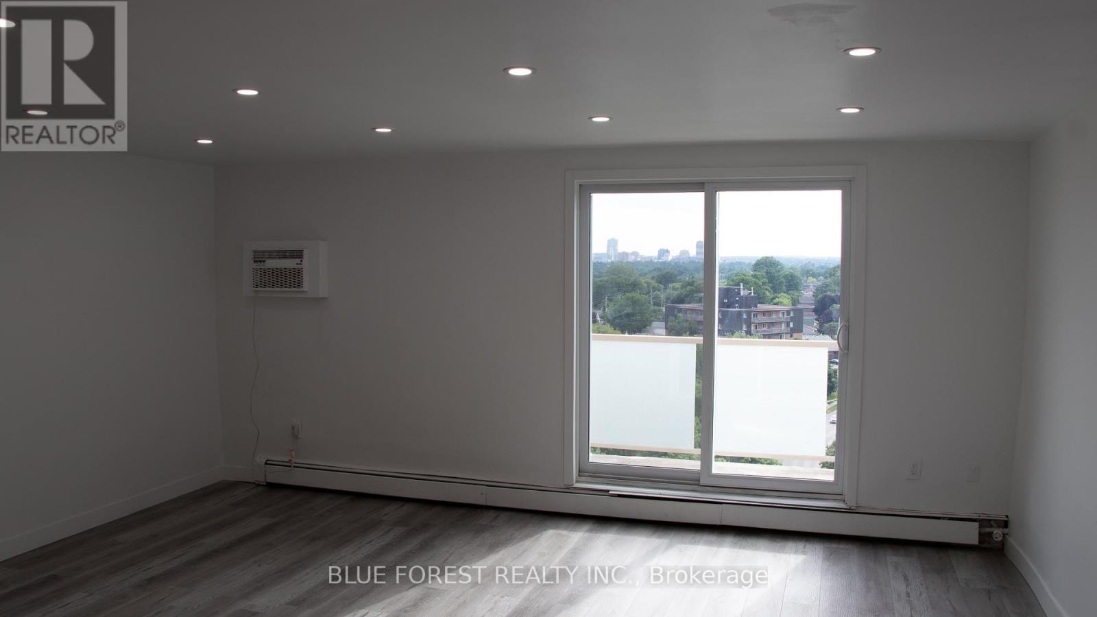 1102 - 583 Mornington Avenue, London East, Ontario  N5Y 3E9 - Photo 3 - X12865456