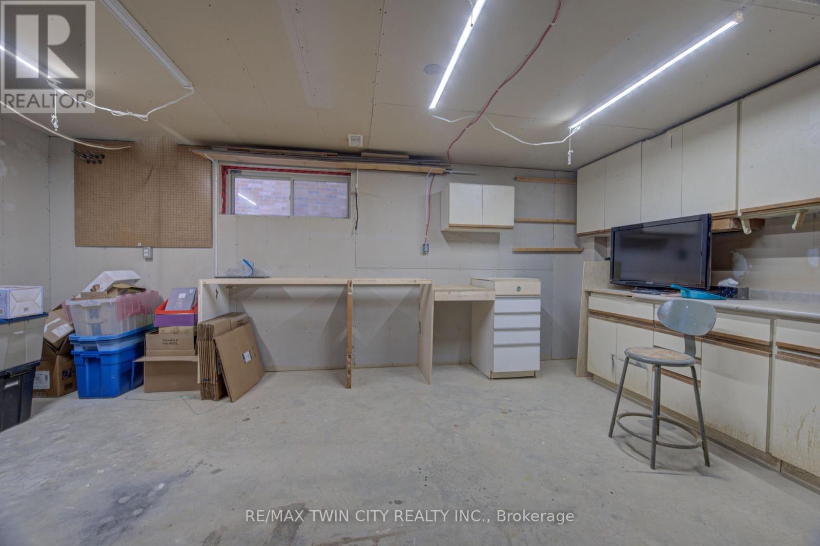 11 Carolinian Lane, Cambridge, Ontario  N1S 5B5 - Photo 35 - X12865058