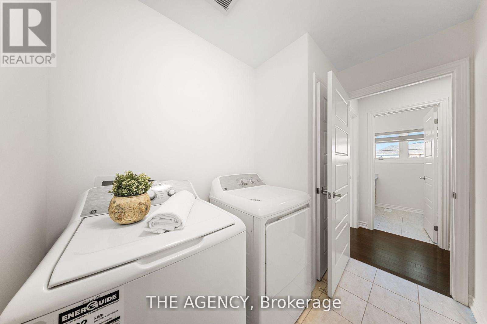 1 Bee Crescent, Brantford, Ontario  N3T 0V7 - Photo 19 - X12865152